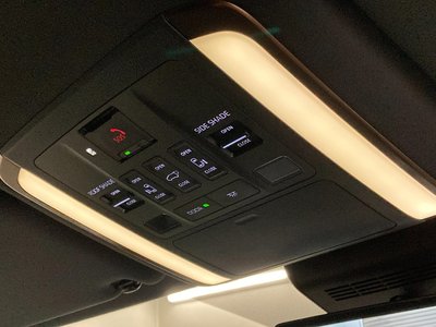 صورة 55 لـ 2024 Toyota ALPHARD