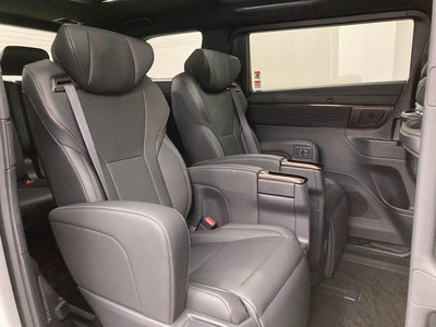 صورة 48 لـ 2024 Toyota ALPHARD