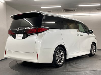 صورة 2 لـ 2024 Toyota ALPHARD