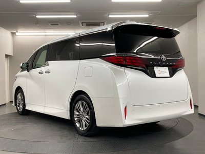 صورة 13 لـ 2024 Toyota ALPHARD