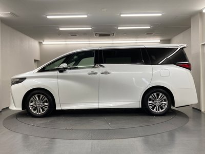 صورة 12 لـ 2024 Toyota ALPHARD