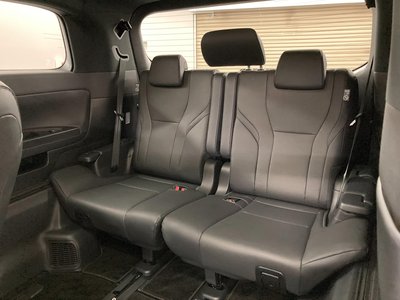 صورة 40 لـ 2024 Toyota ALPHARD