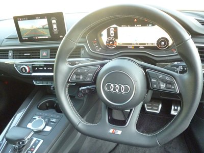صورة 18 لـ 2018 AUDI S5