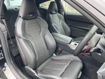 2021 BMW M4 COUPE thumbnail 31