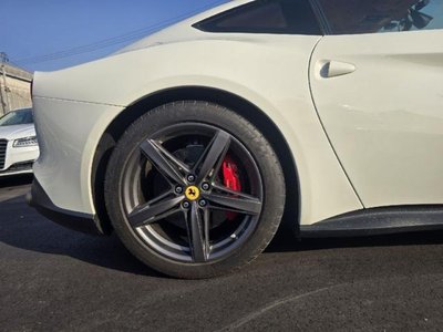 2013 Ferrari F12 BERLINETTA — фото 57