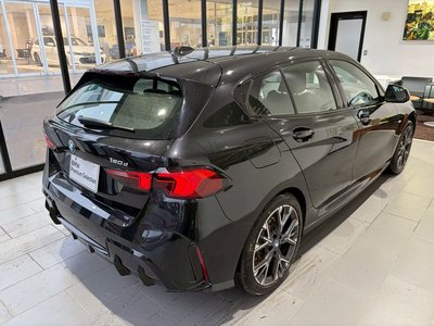 2026 BMW 1 SERIES 照片 13