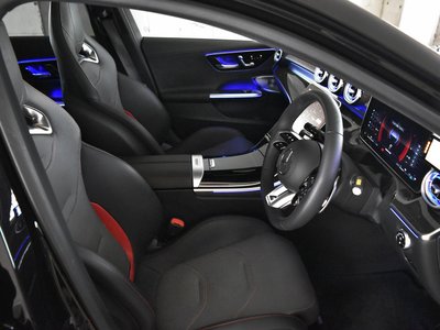 2024 Mercedes-BENZ C-CLASS AMG — фото 4