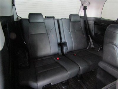 2023 Toyota ALPHARD 照片 9