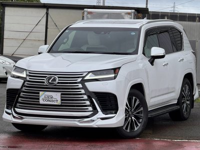2023 Lexus LX photo 1