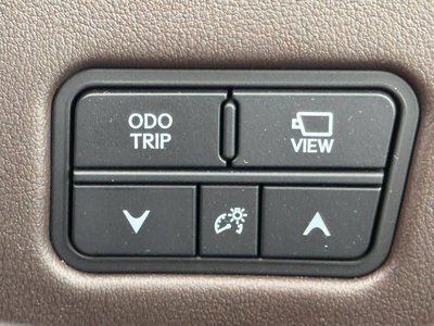 2023 Lexus LX thumbnail 31