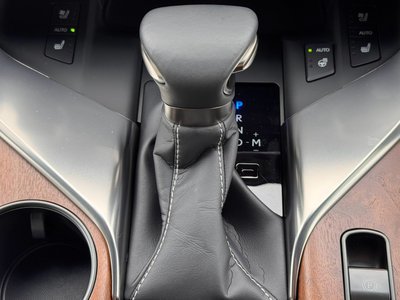2023 Lexus LX thumbnail 46