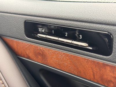 2023 Lexus LX thumbnail 39