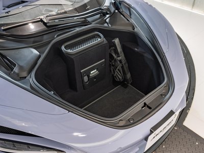 2024 Mclaren 750S 照片 17
