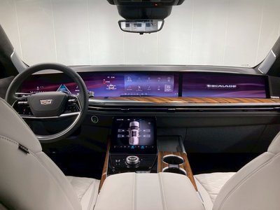 2025 Cadillac ESCALADE — миниатюра 2