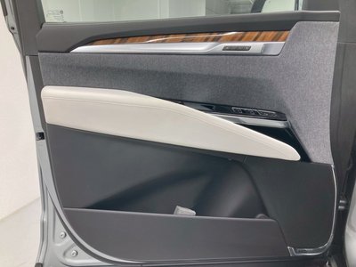2025 Cadillac ESCALADE — миниатюра 34