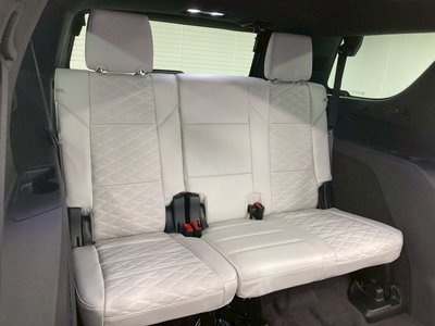 2025 Cadillac ESCALADE — миниатюра 7