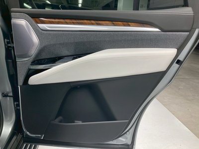 2025 Cadillac ESCALADE — миниатюра 113