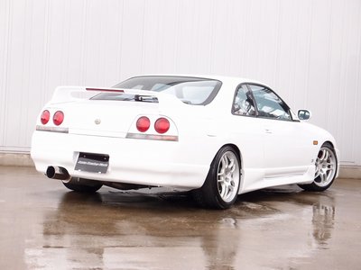 صورة 2 لـ 1996 Nissan SKYLINE COUPE