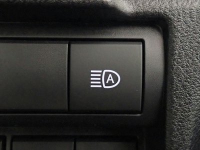 2024 Lexus IS photo 12