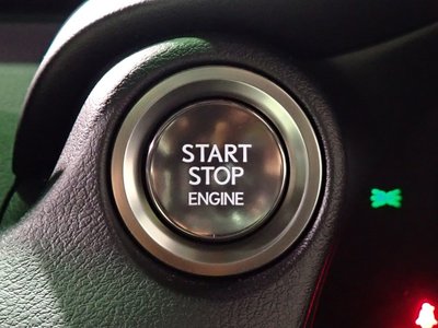 2024 Lexus IS thumbnail 18