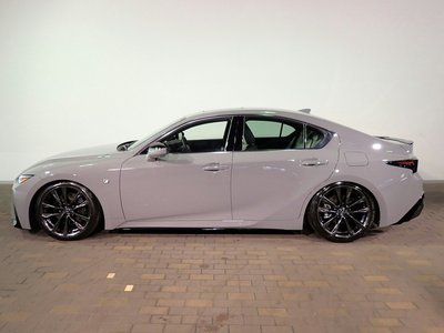 2024 Lexus IS thumbnail 34