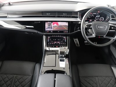 2021 AUDI S8 — миниатюра 5