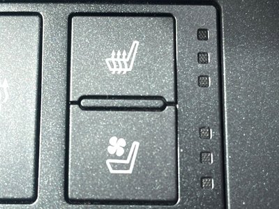 2023 Lexus IS photo 3