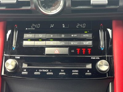 2023 Lexus IS thumbnail 52