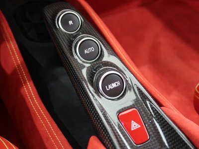 2021 Ferrari F8 TRIBUTO — миниатюра 18
