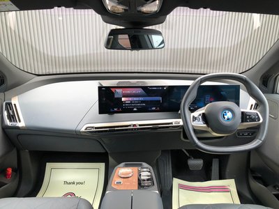 2023 BMW IX photo 7