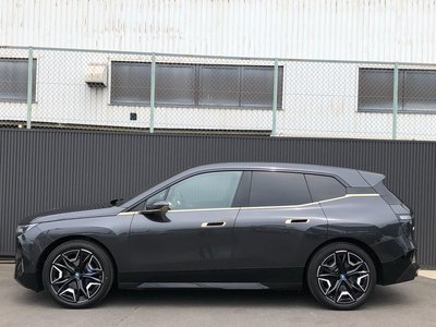 2023 BMW IX photo 5