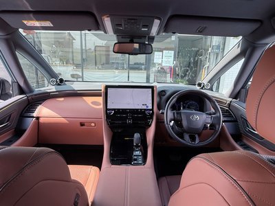 صورة 26 لـ 2024 Toyota VELLFIRE