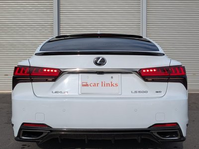 2020 Lexus LS photo 7