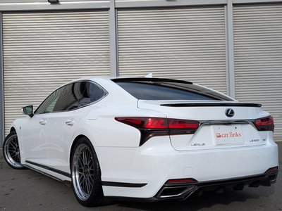2020 Lexus LS photo 8