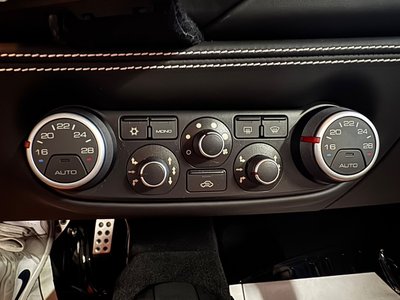 2017 Ferrari 488 SPIDER 缩略图 18