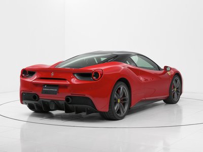 2016 Ferrari 488 GTB 照片 9