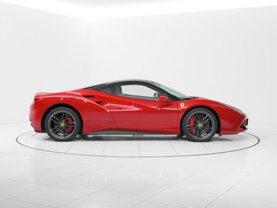 2016 Ferrari 488 GTB 照片 13