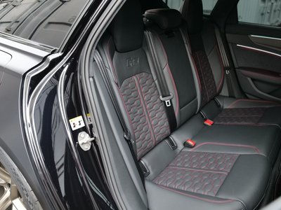 2024 AUDI RS6 AVANT 缩略图 34