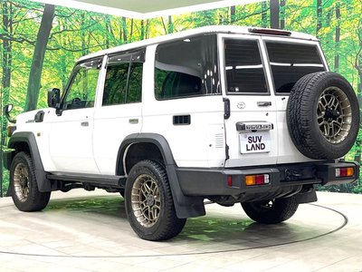 2024 Toyota LAND CRUISER 70 thumbnail 26