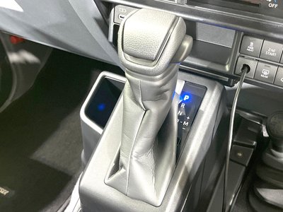 2024 Toyota LAND CRUISER 70 thumbnail 30