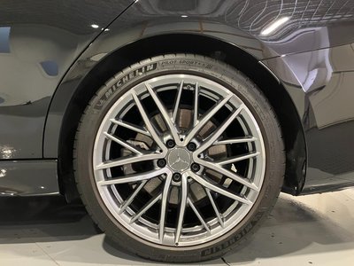 2024 Mercedes-BENZ C-CLASS AMG thumbnail 38