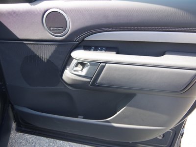 2025 LAND Rover DISCOVERY — фото 16