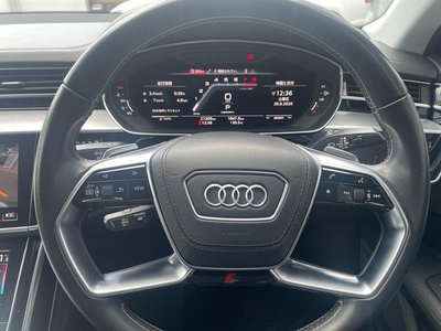 صورة 9 لـ 2021 AUDI S8