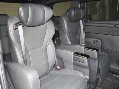 صورة 13 لـ 2025 Toyota ALPHARD