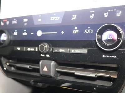 صورة 36 لـ 2025 Toyota ALPHARD