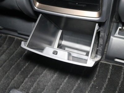 صورة 16 لـ 2025 Toyota ALPHARD