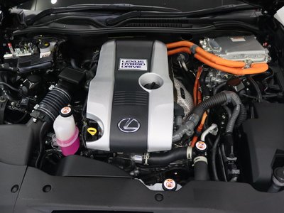 صورة 13 لـ 2022 Lexus RC