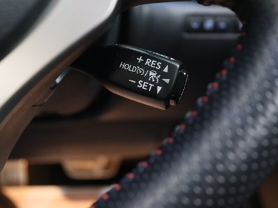 صورة 19 لـ 2022 Lexus RC