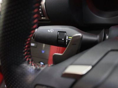 صورة 28 لـ 2022 Lexus RC