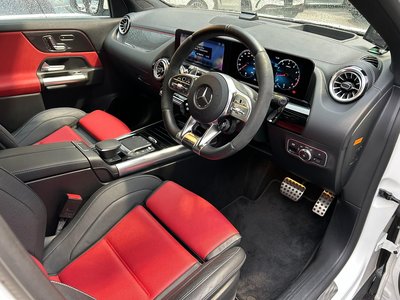 2021 Mercedes-BENZ GLA AMG photo 13